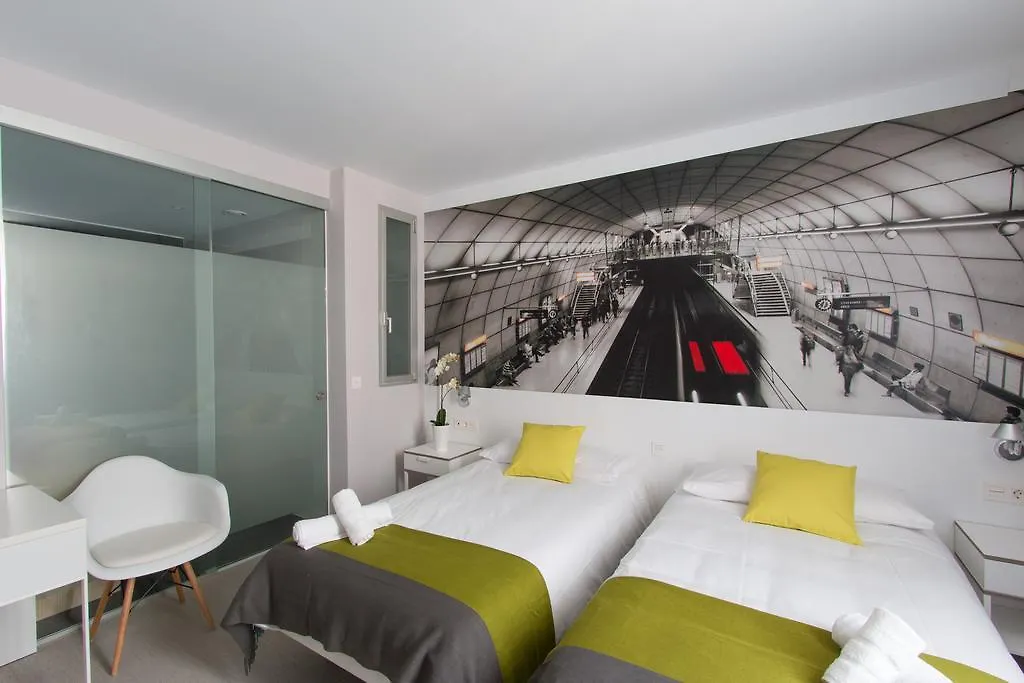 Bilbao City Rooms 2*,  Испания